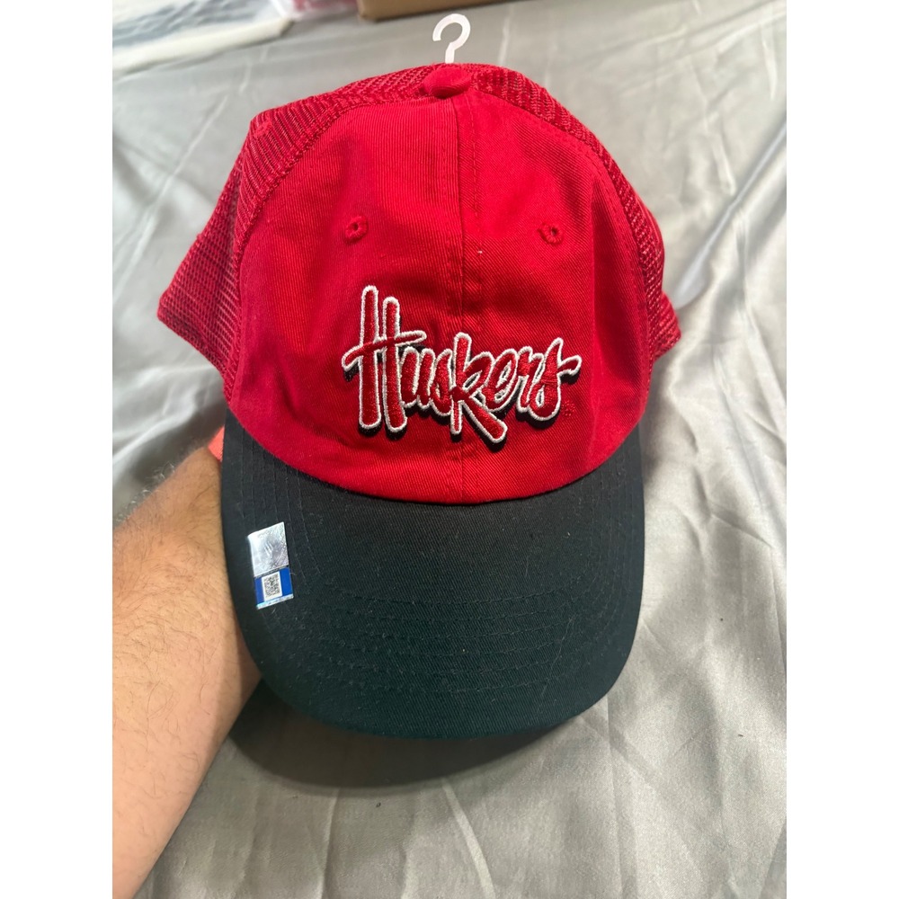 Nebraska Cornhuskers Captivating Headwear Red Black Trucker Snapback Hat Mens